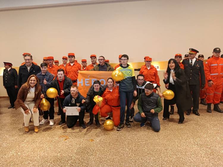 Vocación, progreso y compromiso: el emotivo acto por el día de los Bomberos Voluntarios