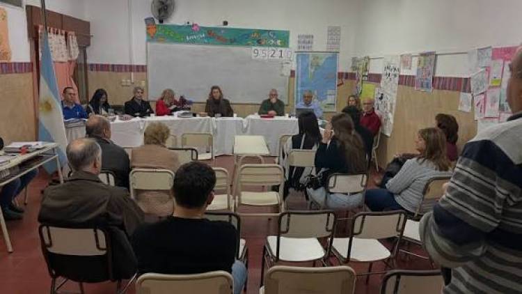 El Concejo en los barrios, un puente entre el Estado y el Vecino  